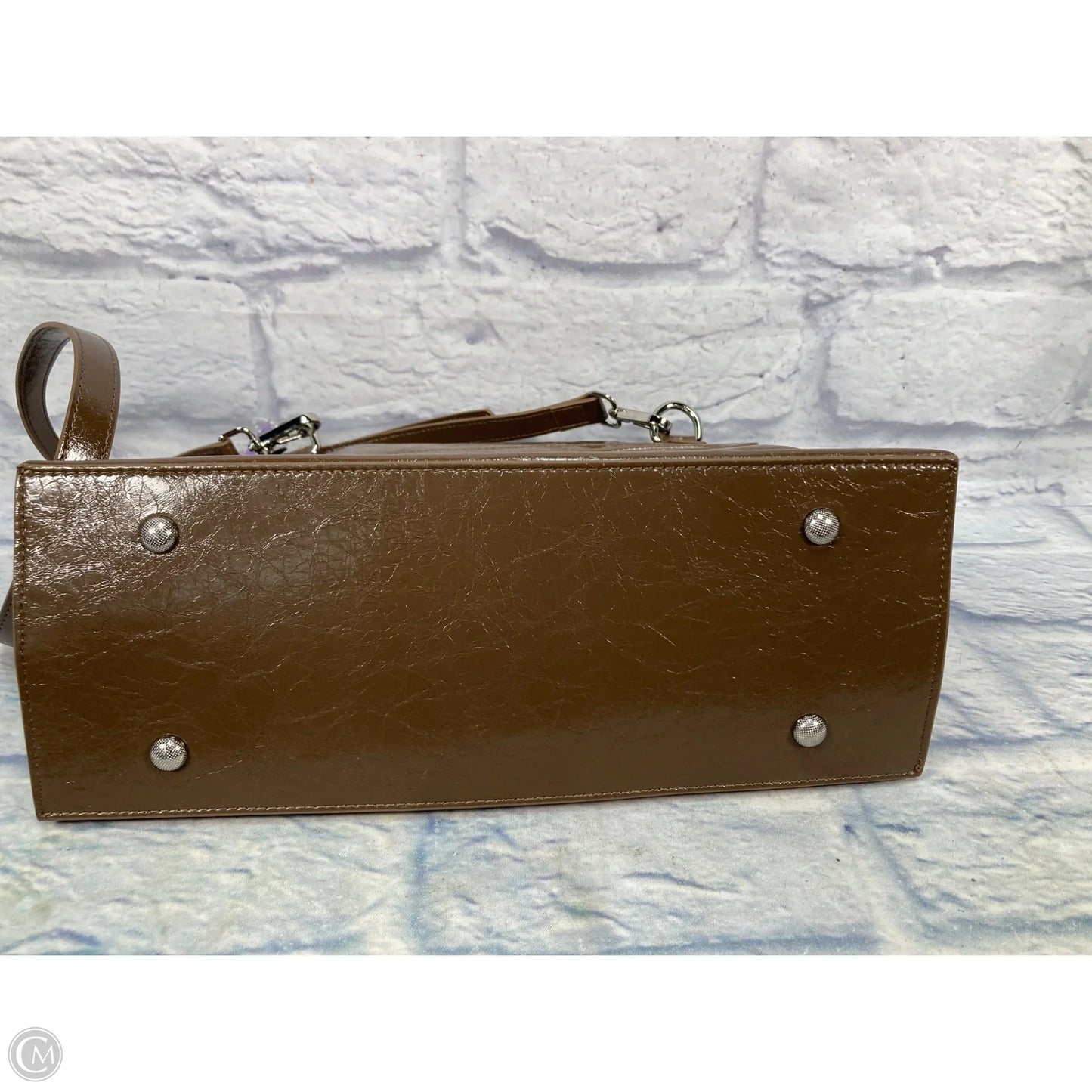 Crossbody Leather By Clothes Mentor, Size: Medium
