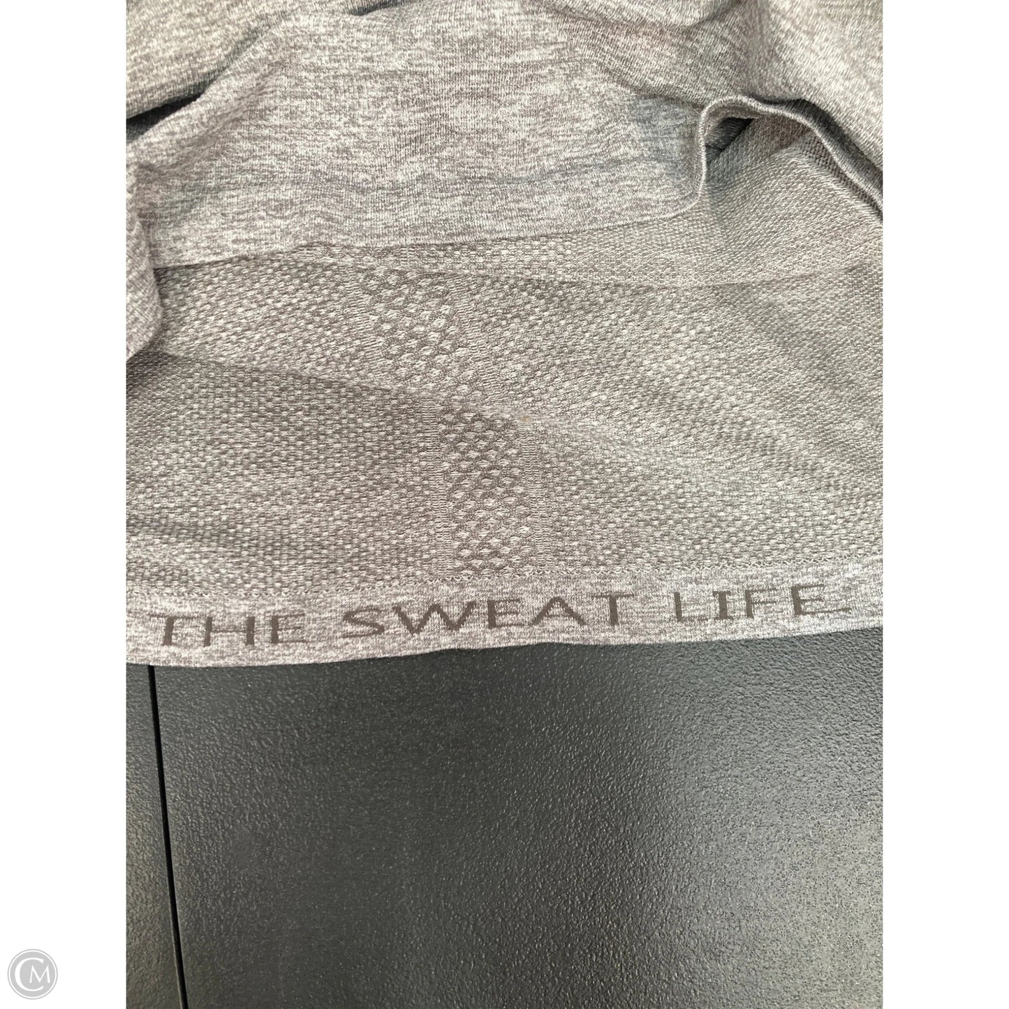 Athletic Top Short Sleeve By Lululemon In Grey, Size: S