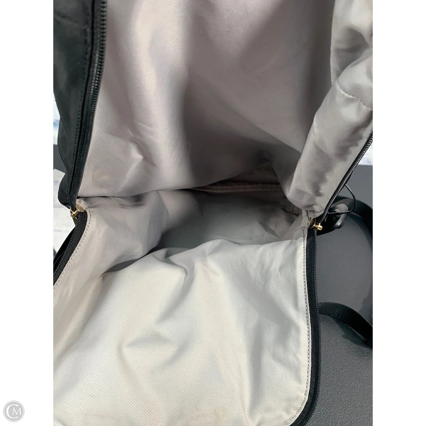 Backpack Designer By Tumi, Size: Medium