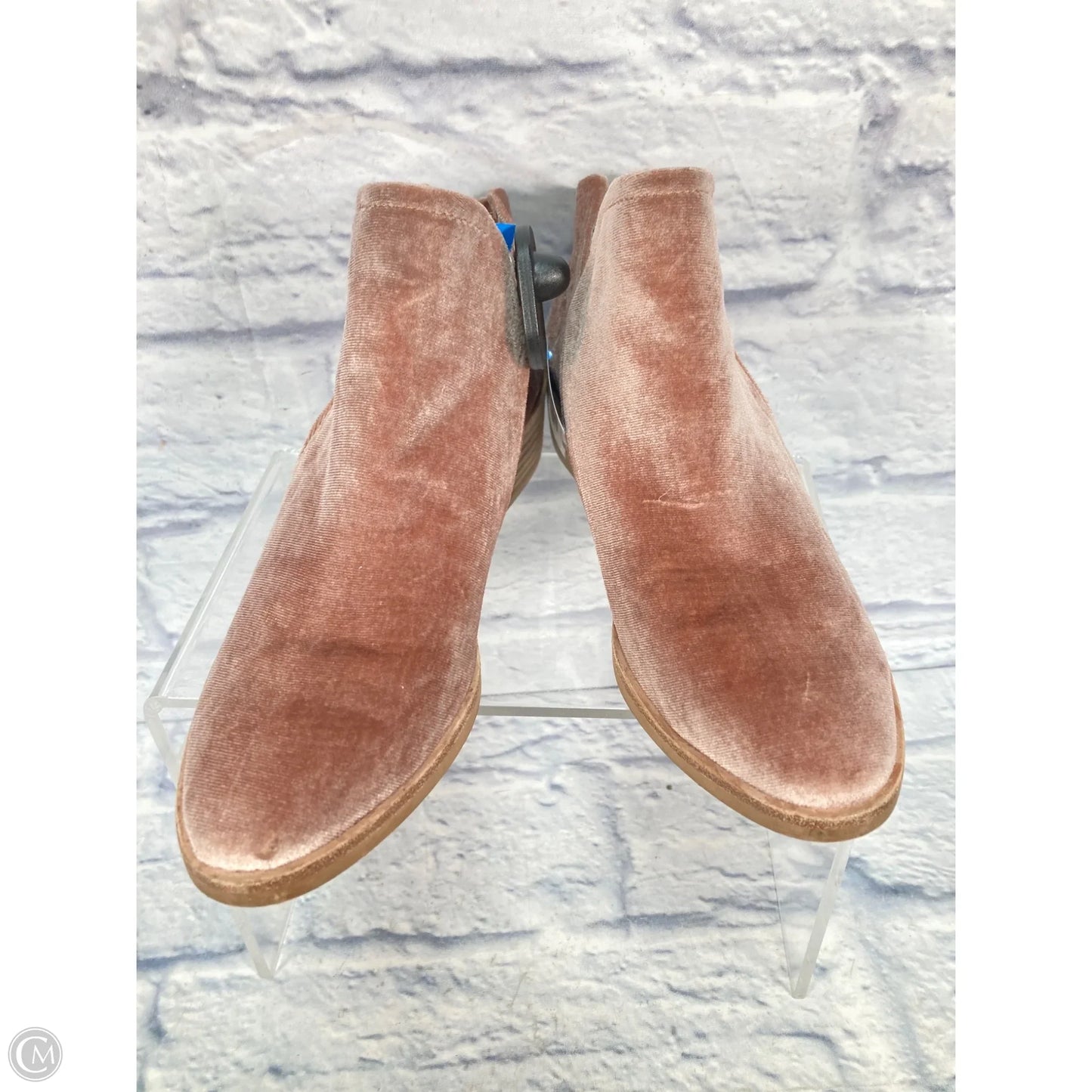 Boots Ankle Flats By Dolce Vita In Pink, Size: 8