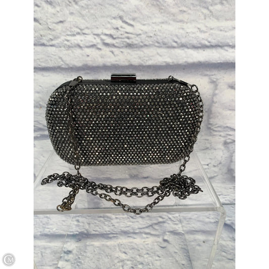 Clutch By Cache, Size: Small