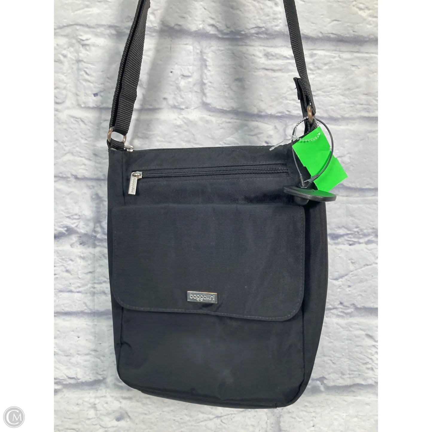 Crossbody By Baggallini, Size: Medium