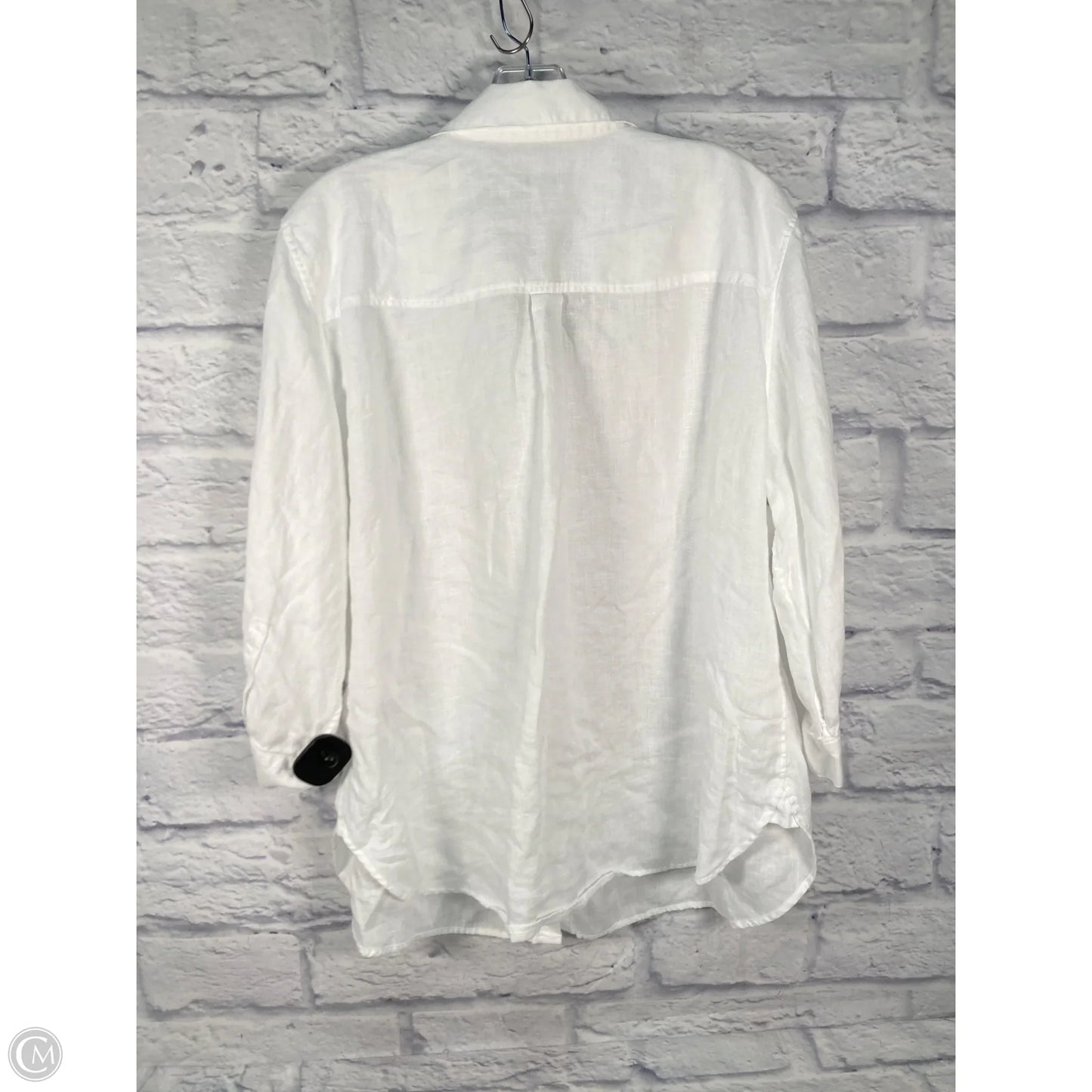 Top Short Sleeve By Chicos In White, Size: Xl
