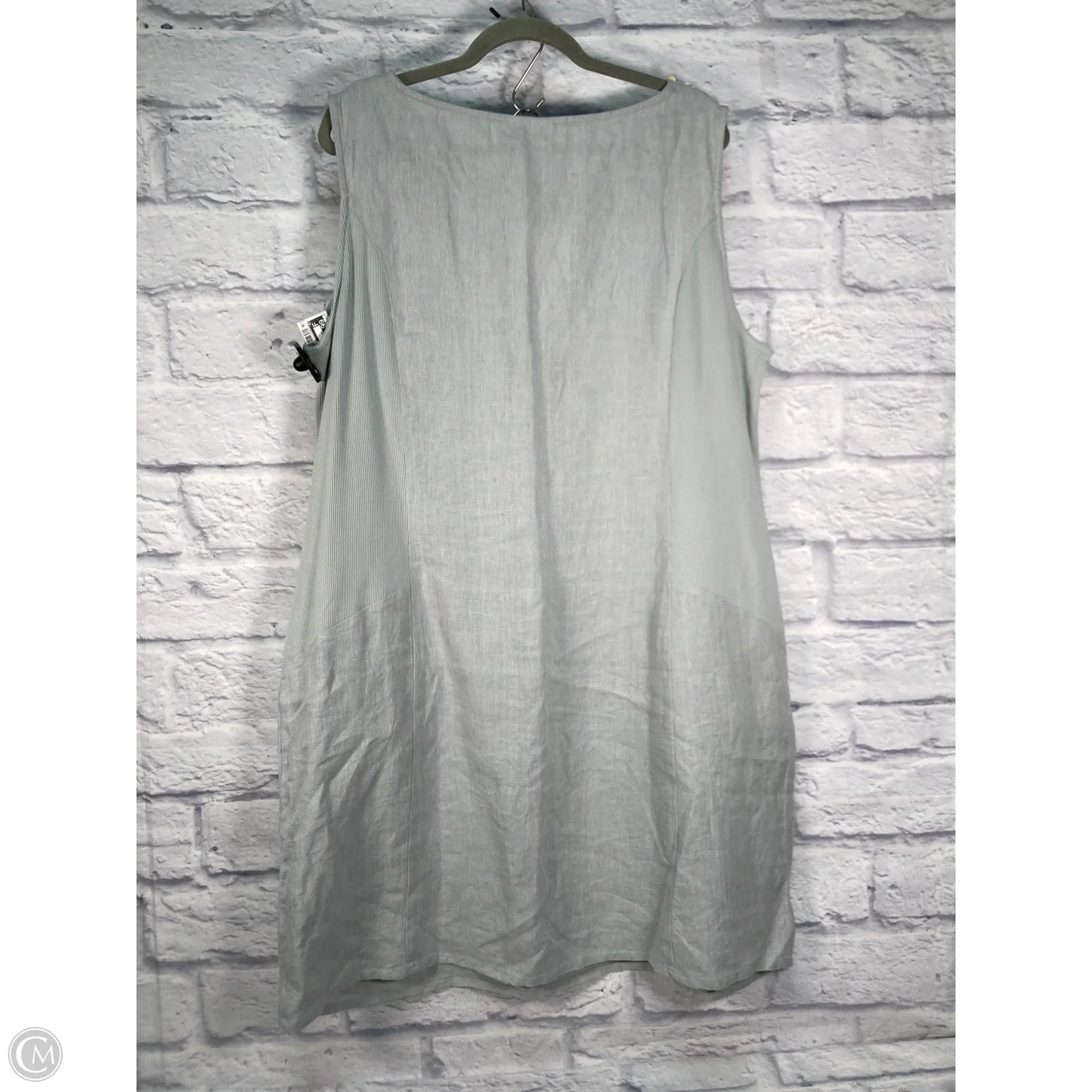 Dress Casual Short By Clothes Mentor In Grey, Size: Xl