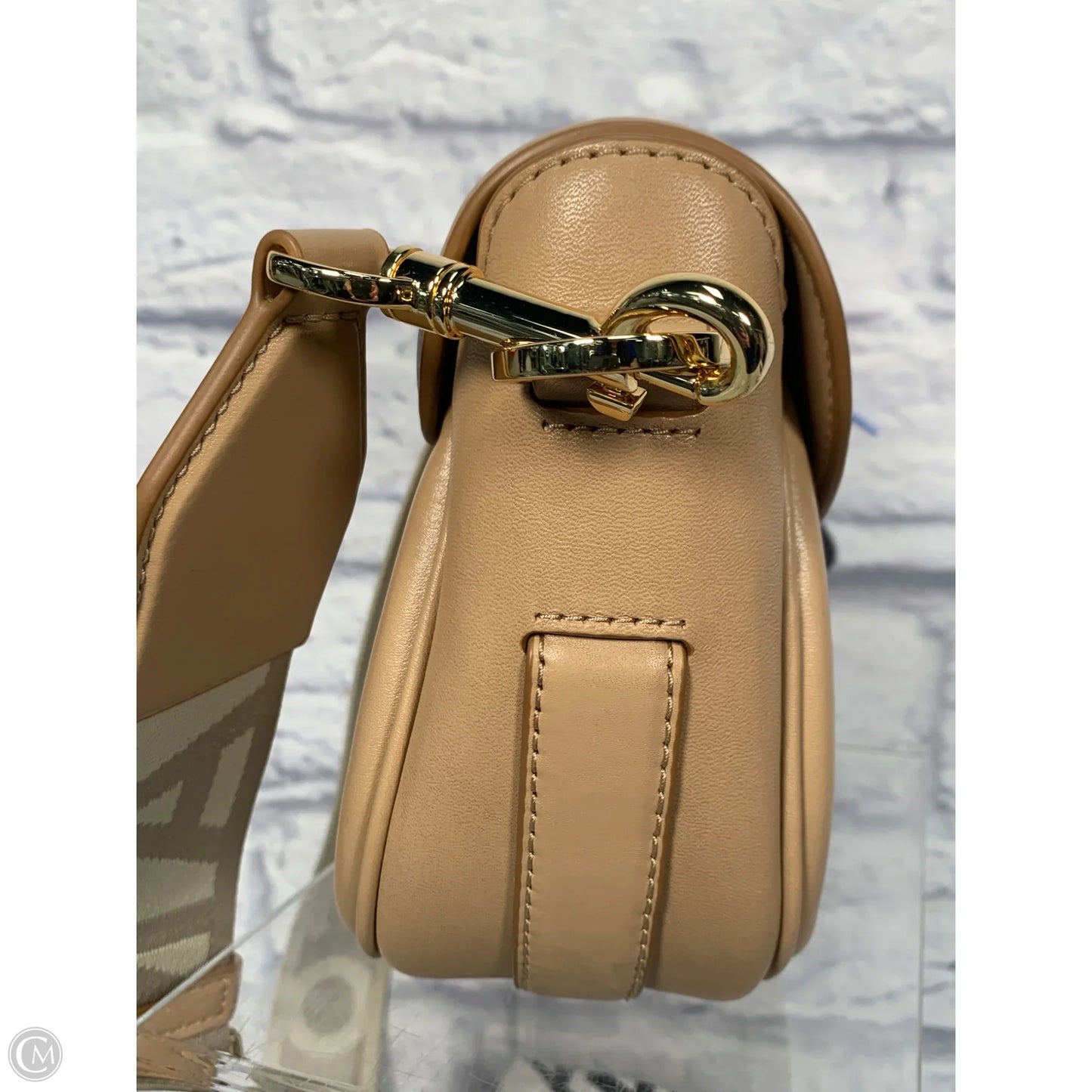 Crossbody Luxury Designer By Marc Jacobs, Size: Small