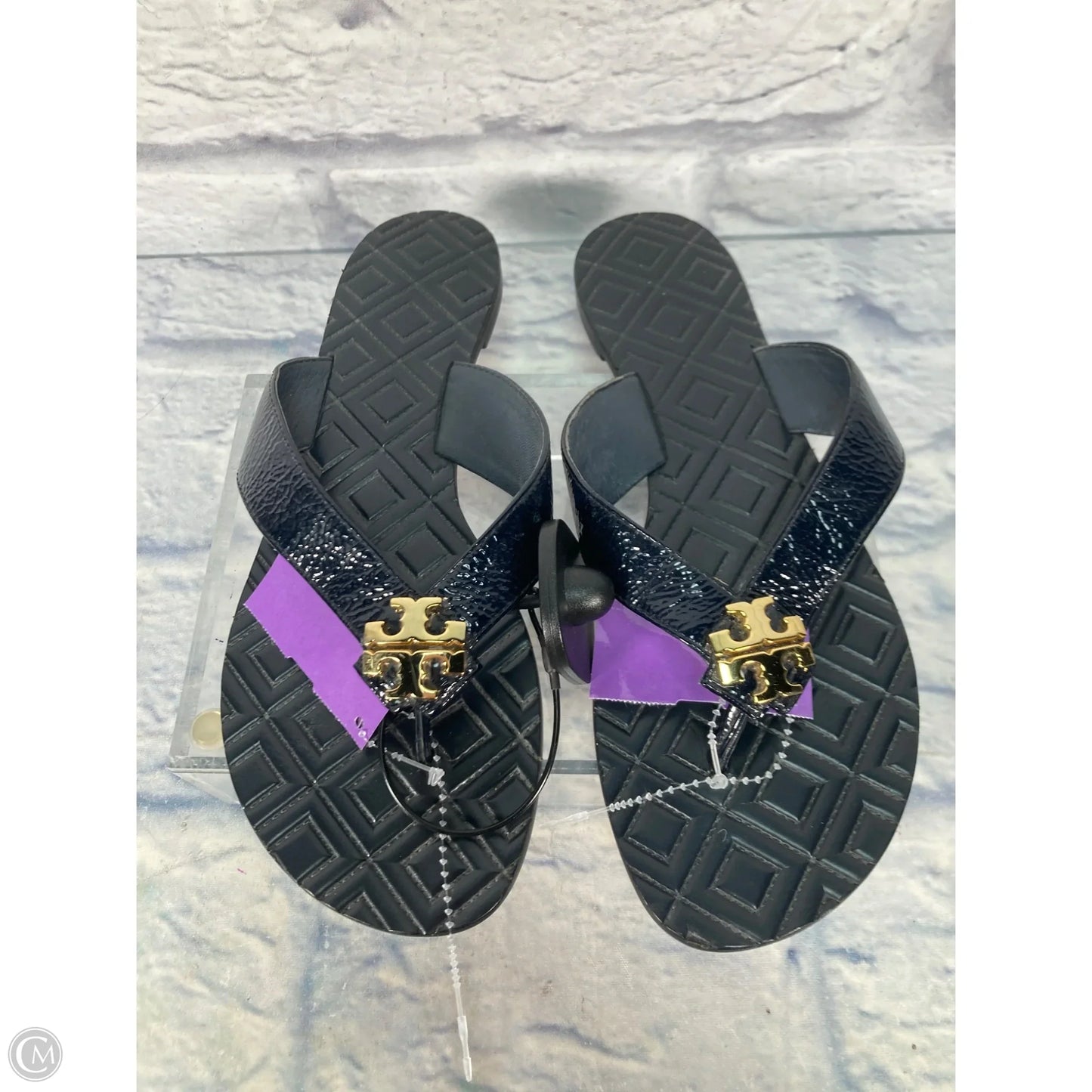 Sandals Designer By Tory Burch In Black & Gold, Size: 8