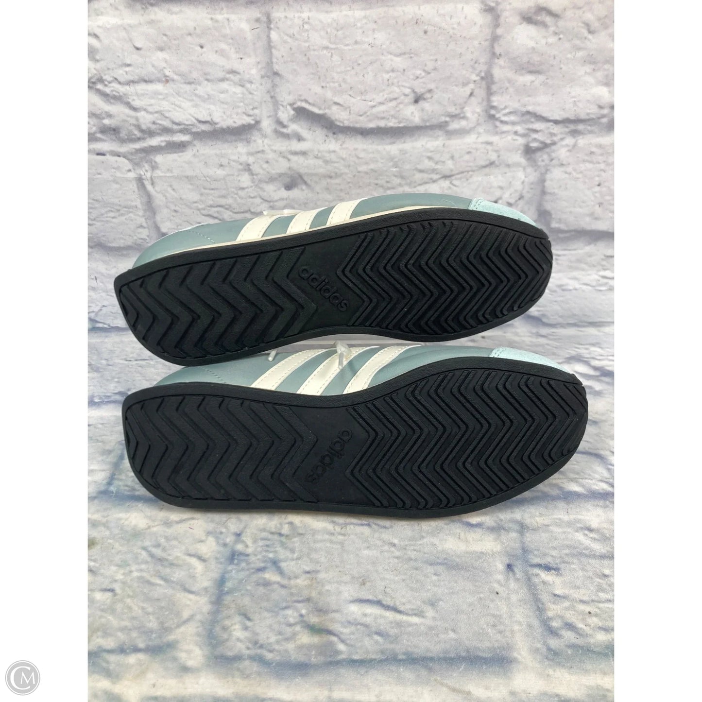 Shoes Sneakers By Adidas In Green & White, Size: 8