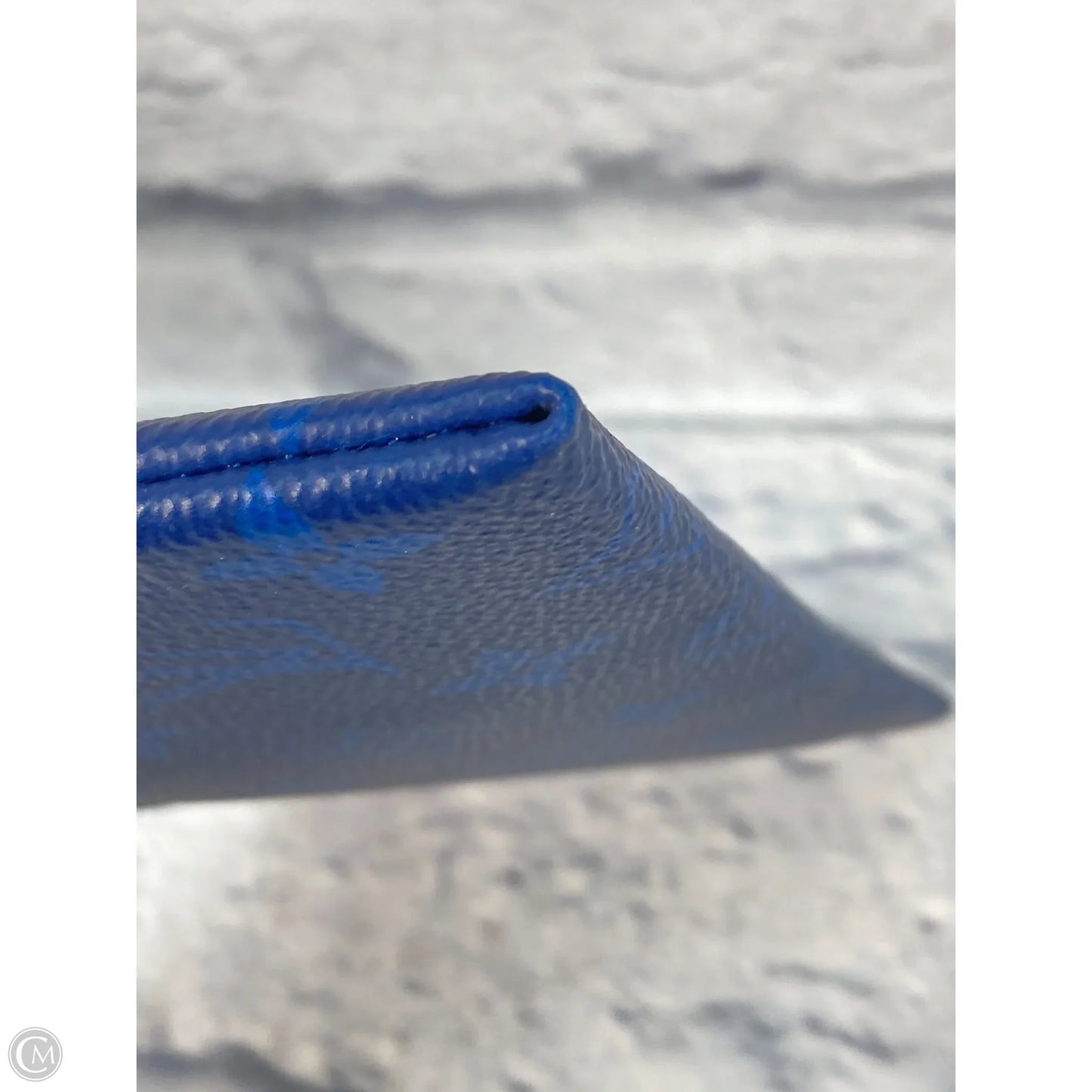 Clutch Luxury Designer By Louis Vuitton, Size: Medium