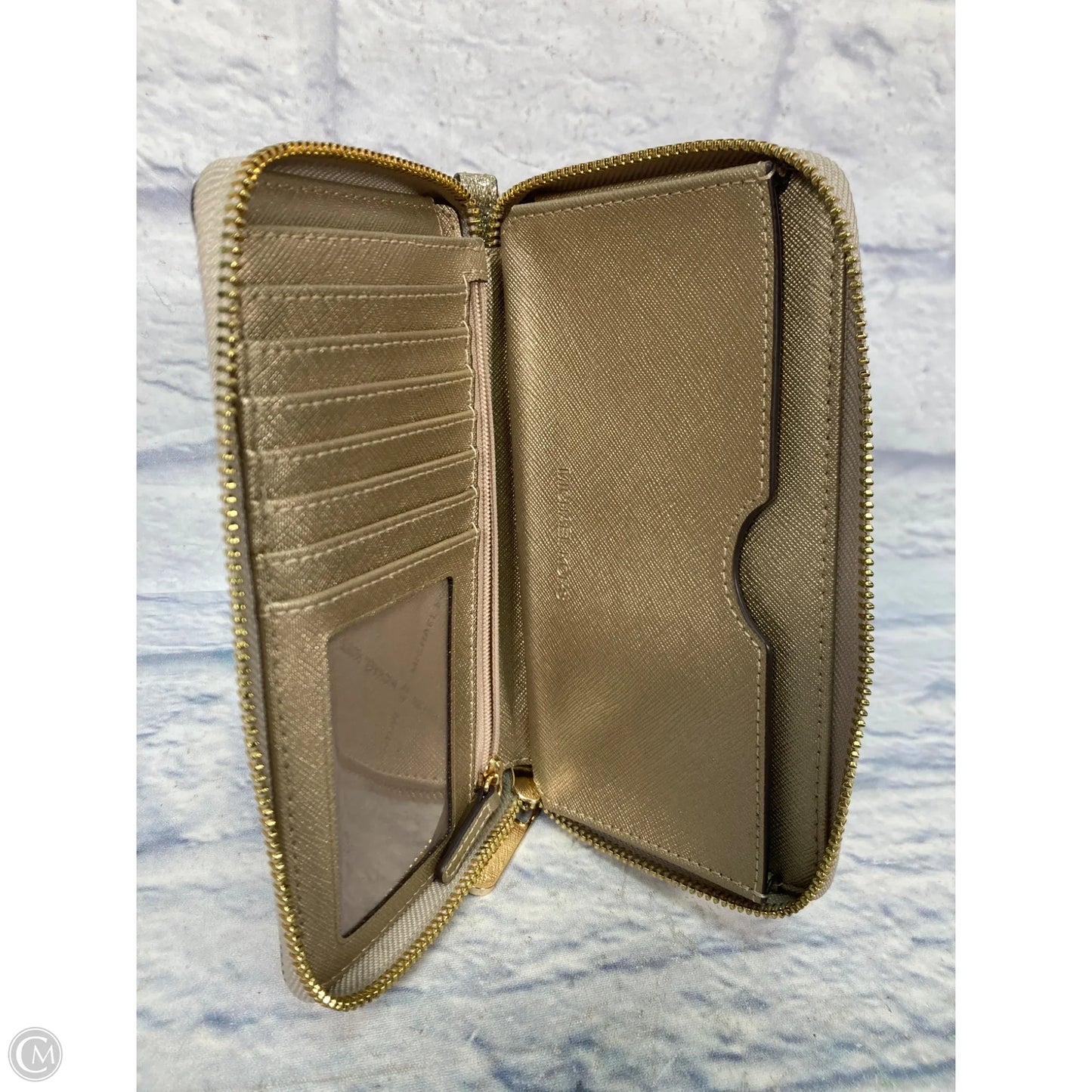 Wristlet Designer By Michael Kors, Size: Medium