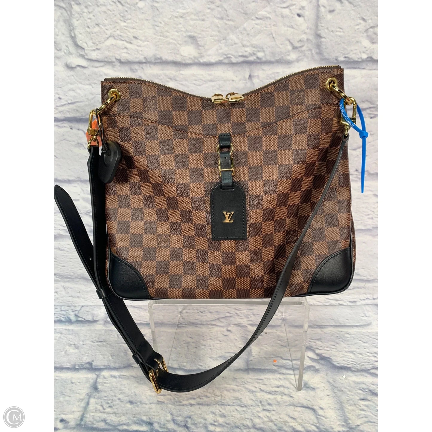 Handbag Luxury Designer By Louis Vuitton, Size: Medium