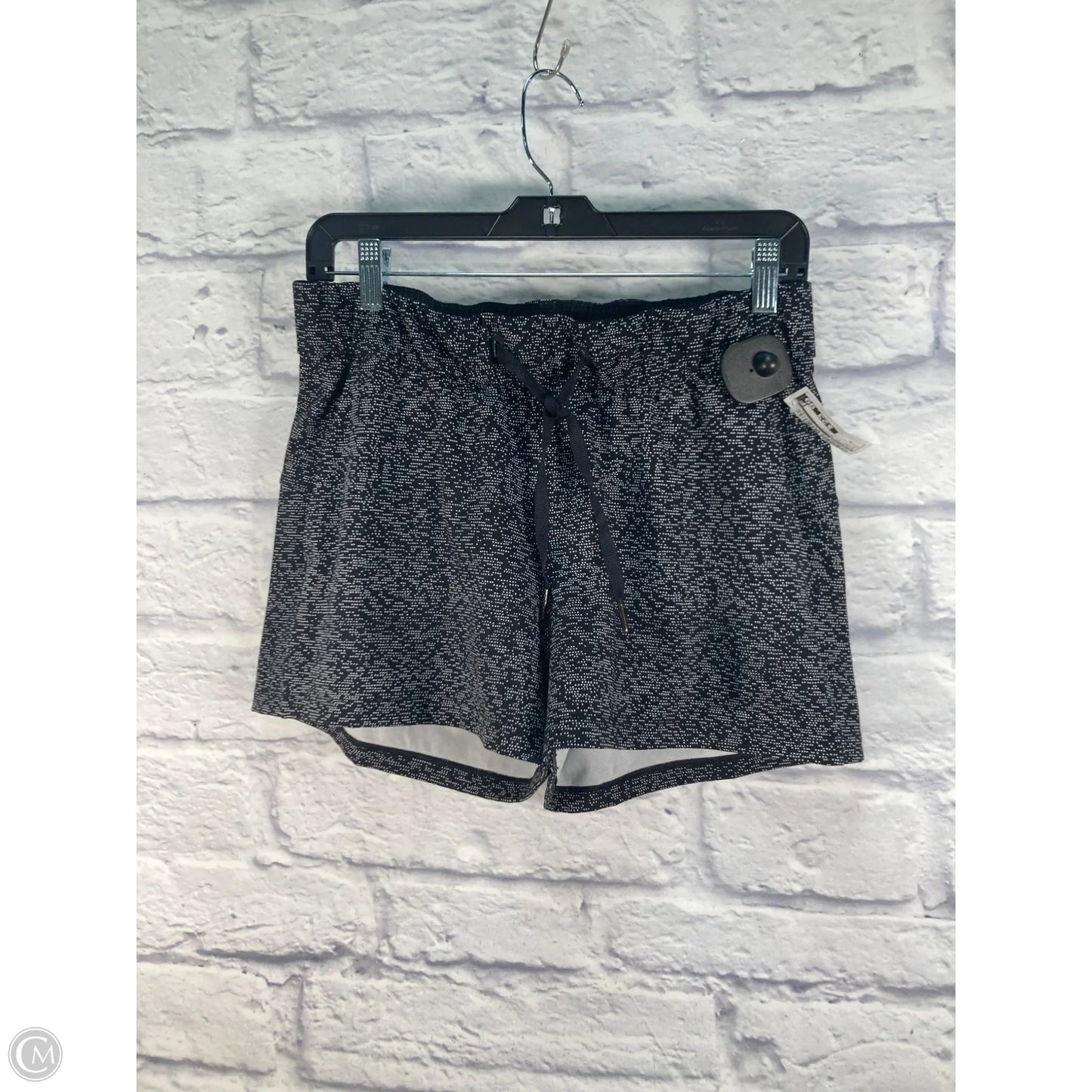Athletic Shorts By Lululemon In Black, Size: 6