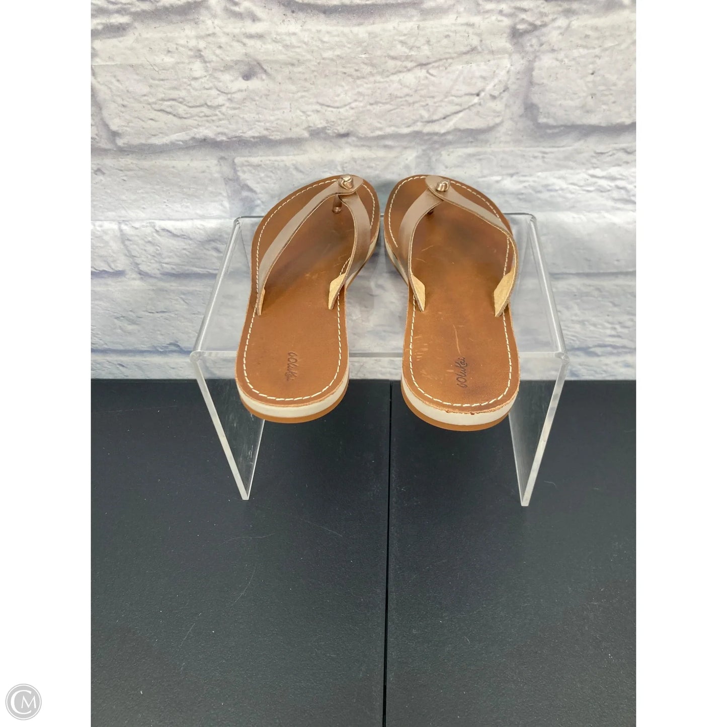 Sandals Flats By Olukai In Brown, Size: 6
