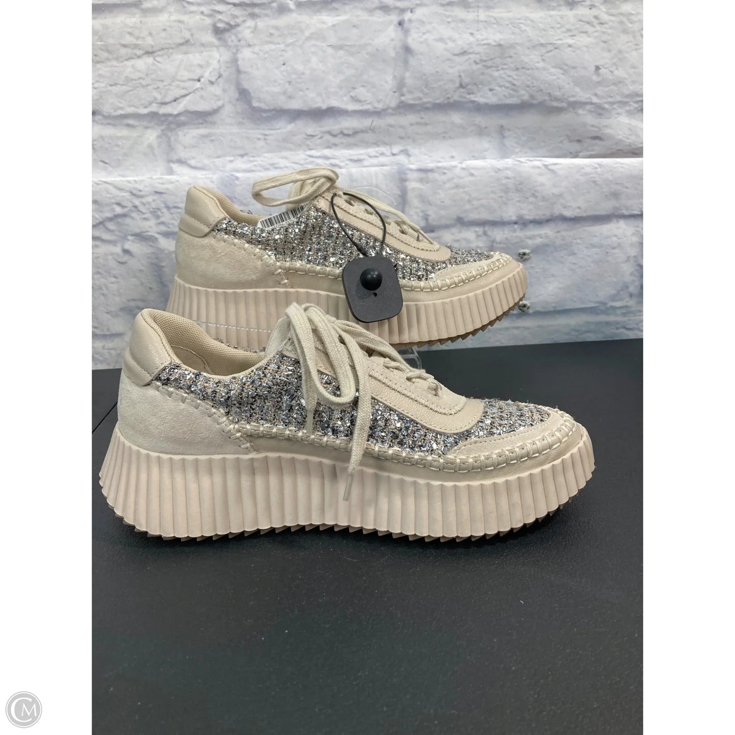 Shoes Sneakers By Dolce Vita In Silver, Size: 8.5