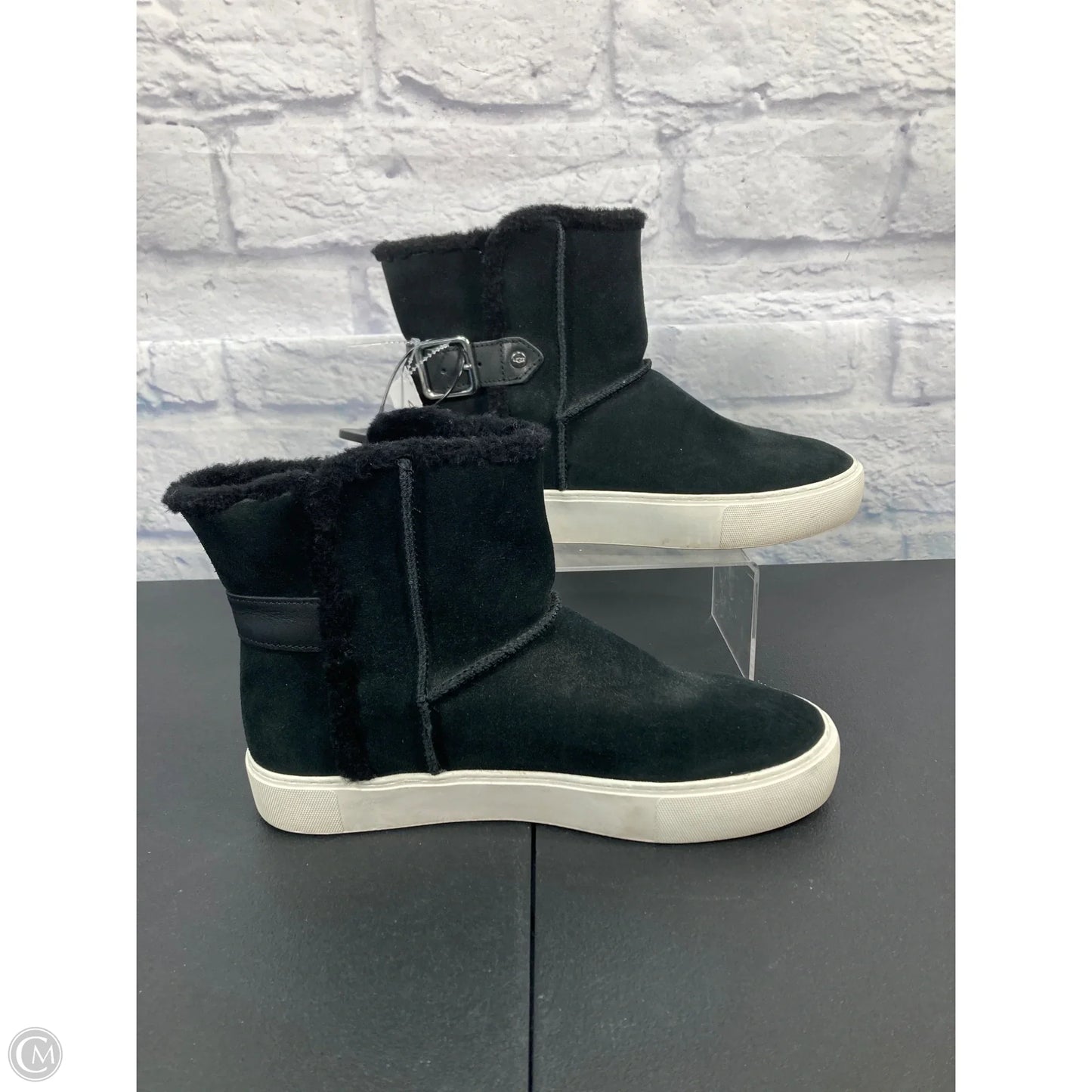 Boots Designer By Ugg In Black, Size: 10