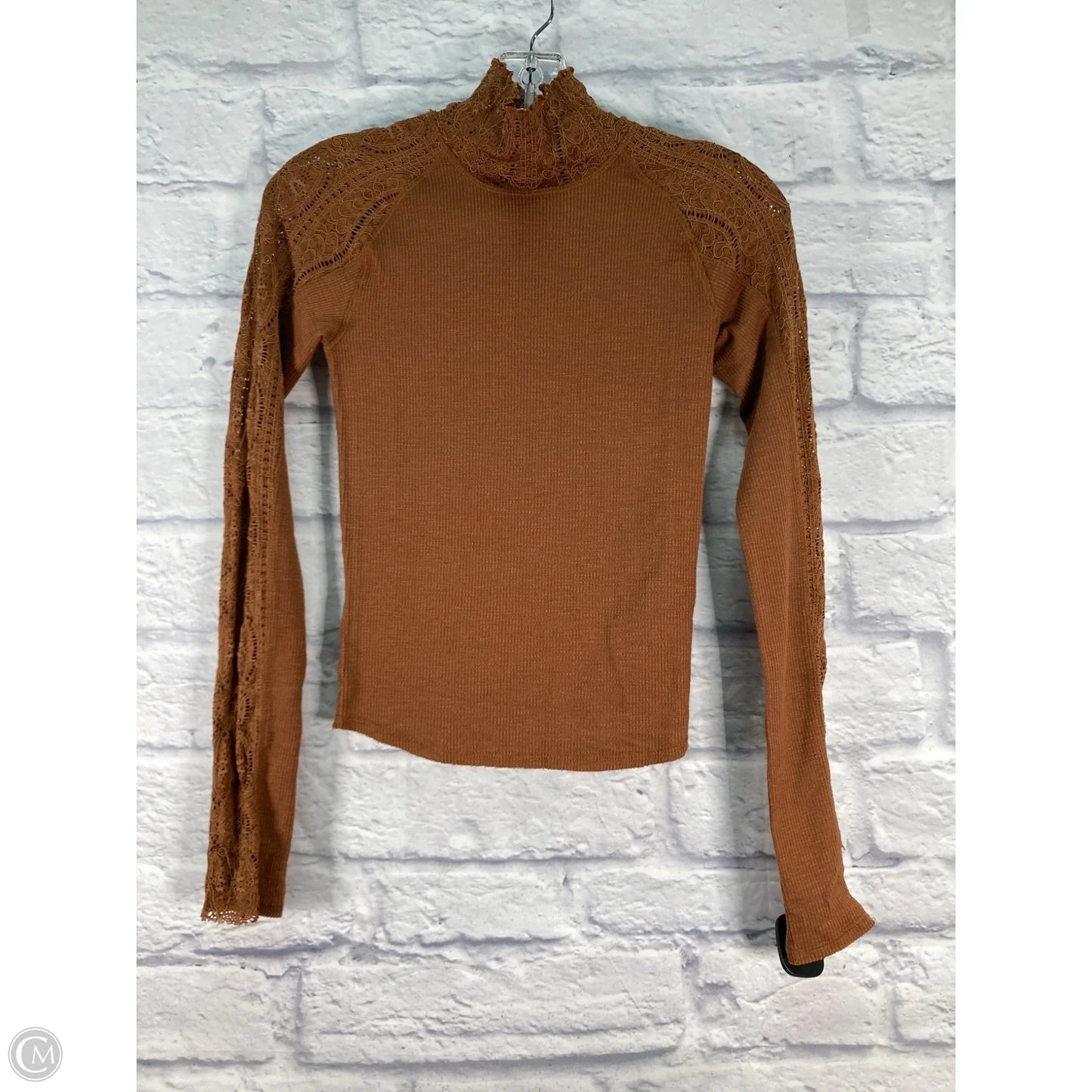 Top Long Sleeve By Free People In Brown, Size: Xs