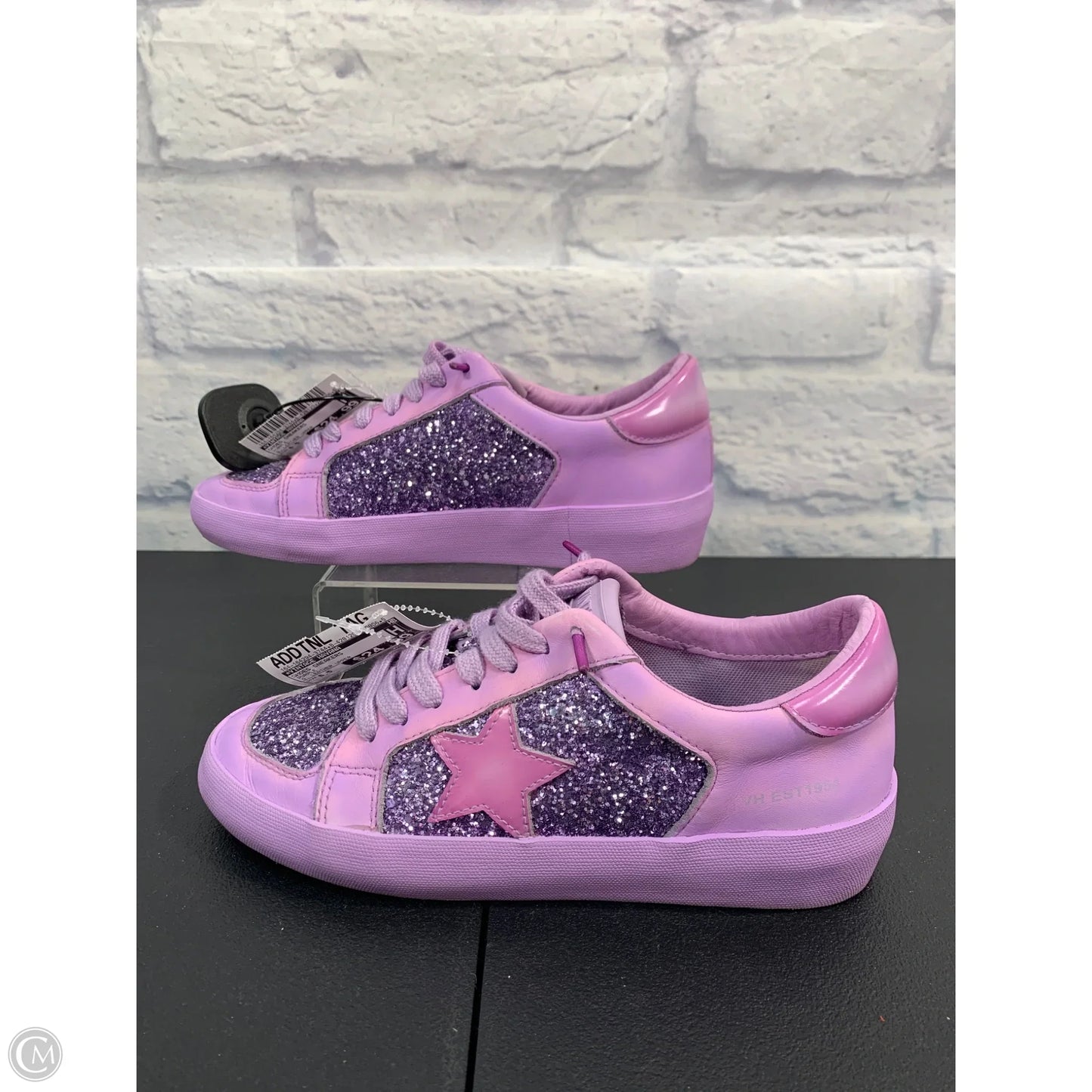 Shoes Sneakers By Vintage Havana In Purple, Size: 6.5