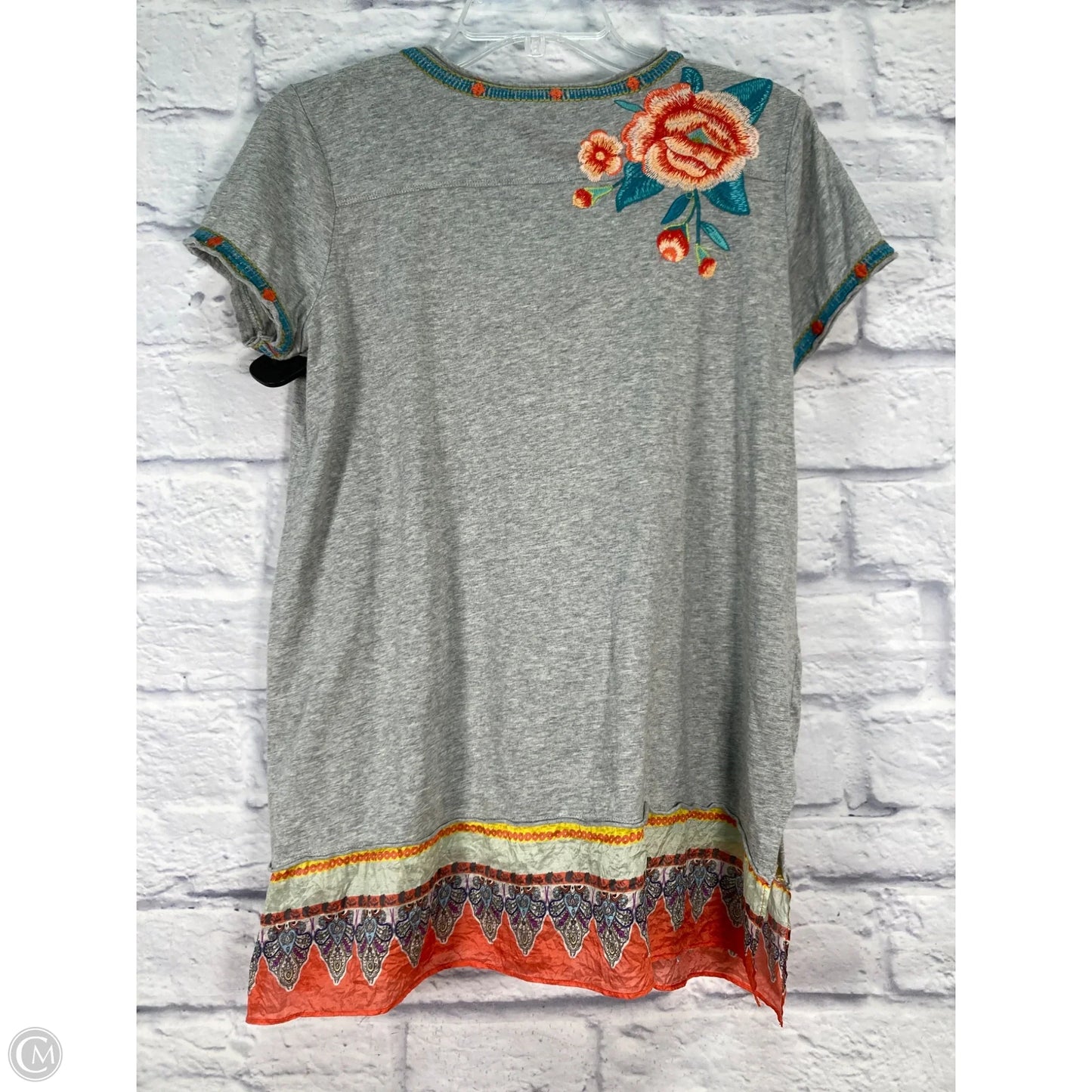 Top Short Sleeve By Johnny Was In Grey, Size: S