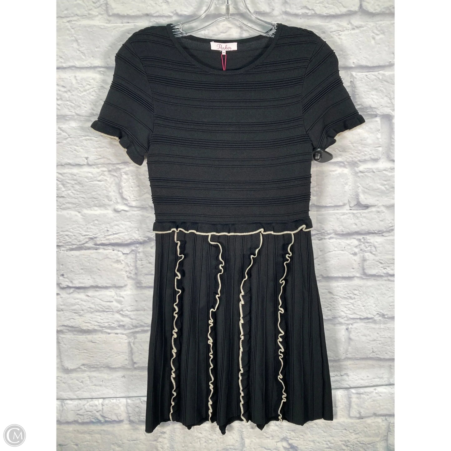 Dress Casual Short By Parker In Black, Size: Xs