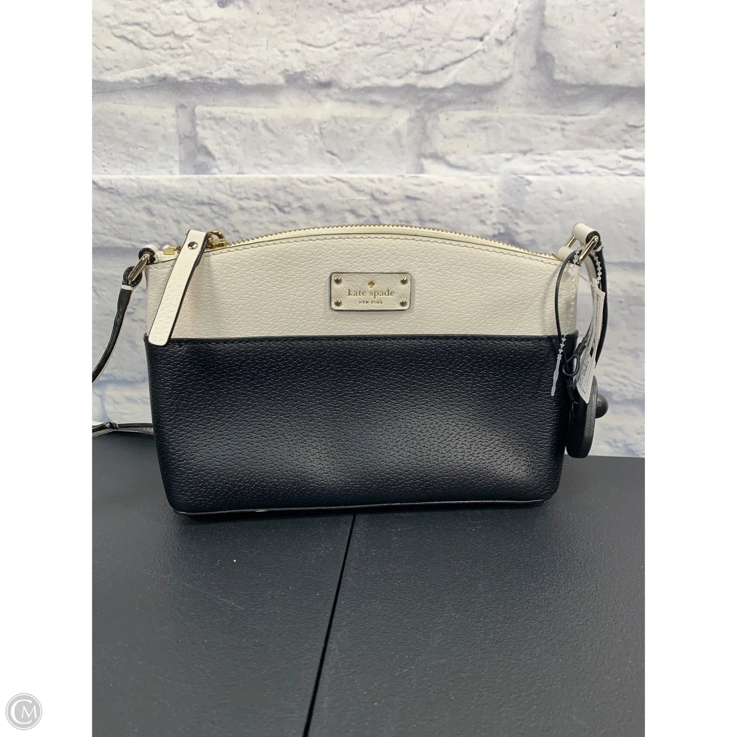 Crossbody Designer By Kate Spade, Size: Small