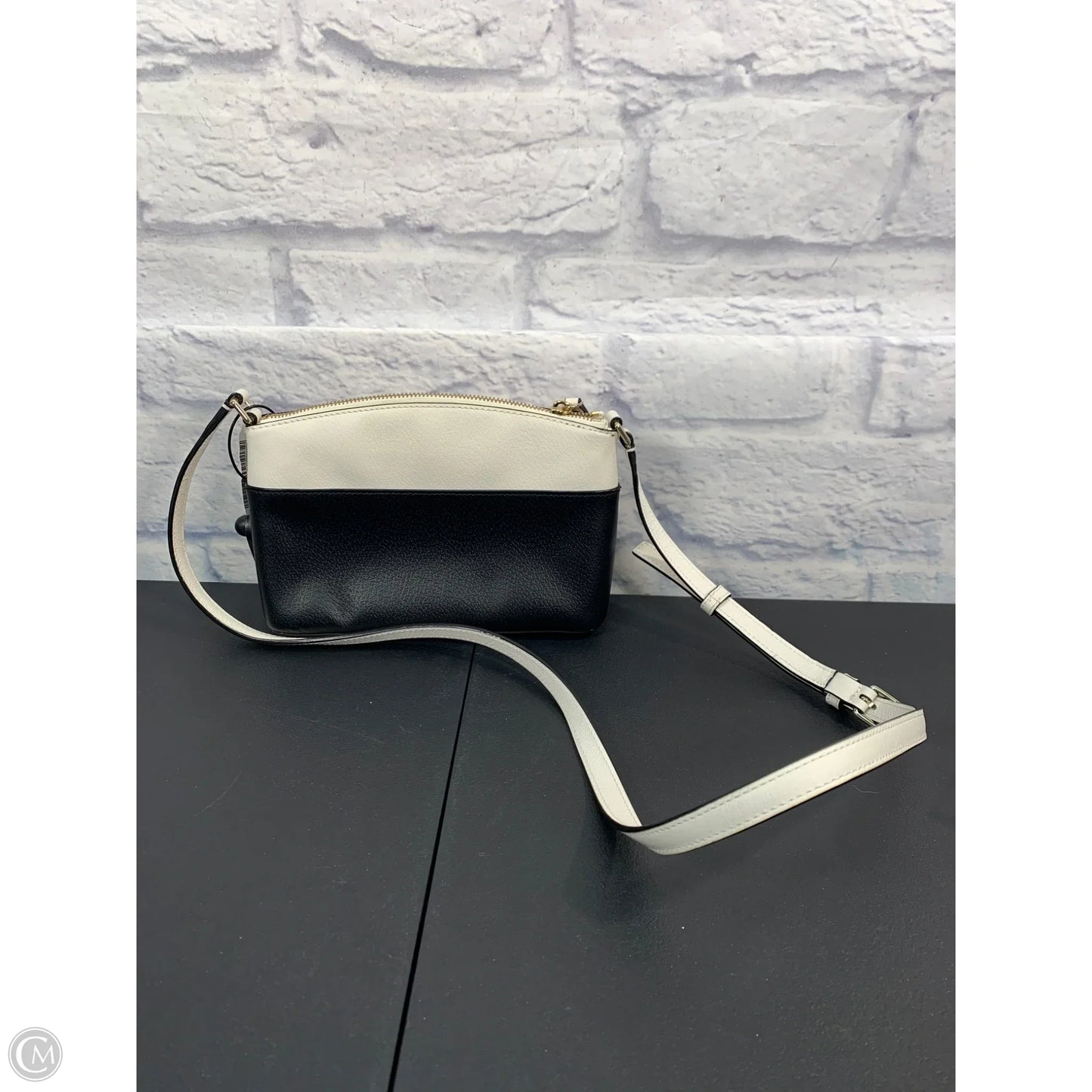 Crossbody Designer By Kate Spade, Size: Small