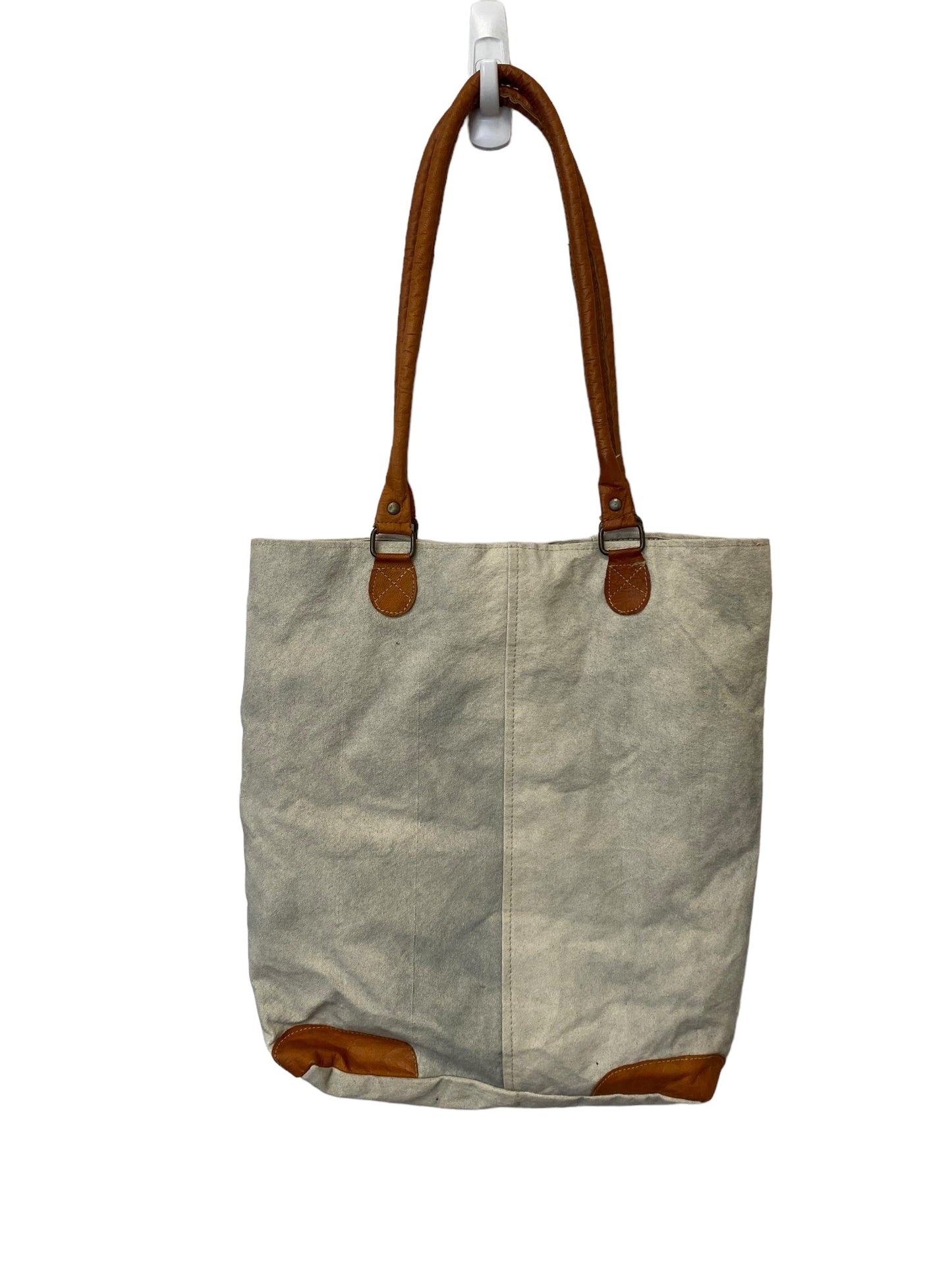 Tote By Clothes Mentor  Size: Medium