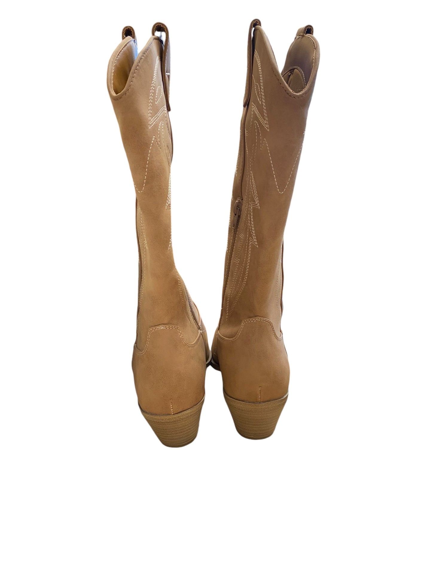 Boots Western By No Boundaries In Tan, Size: 10