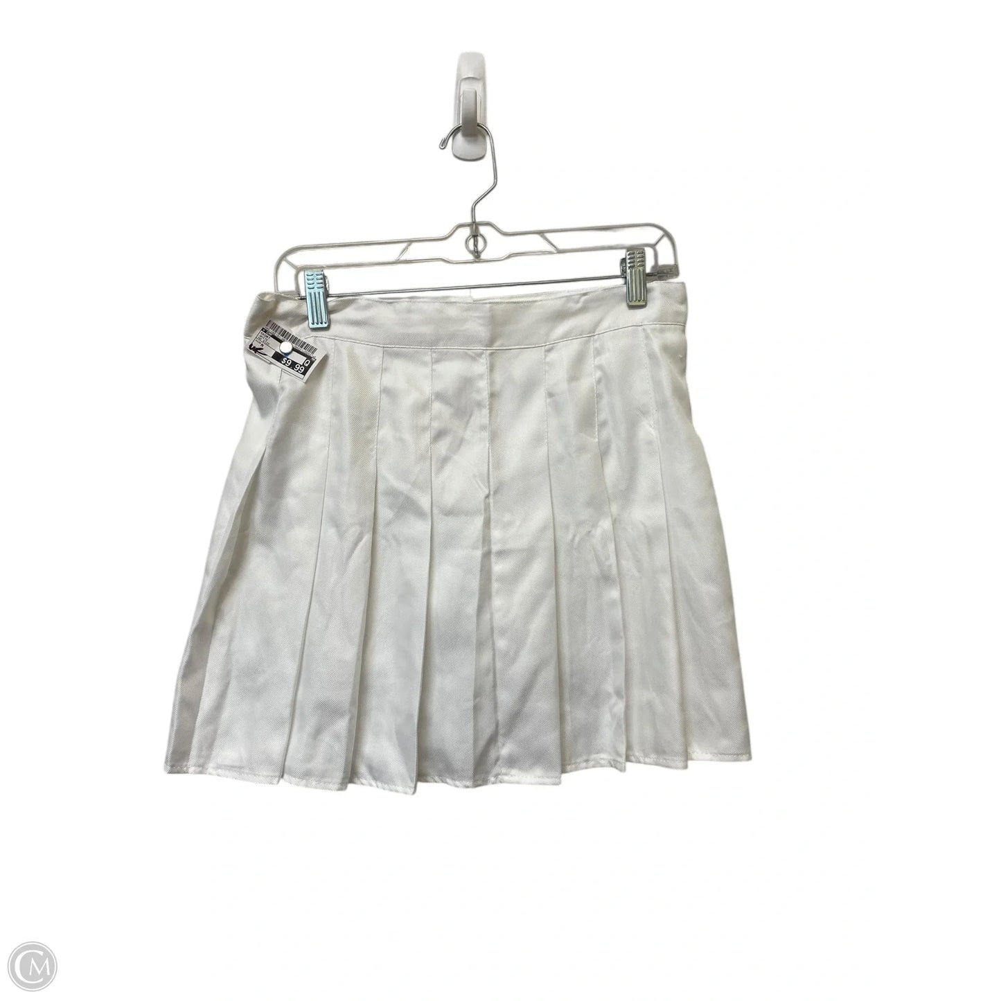 Skort By Cmf In White, Size: M