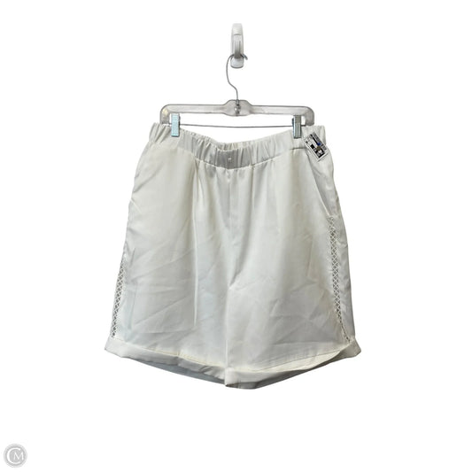 Shorts By Cmf In White, Size: 1x