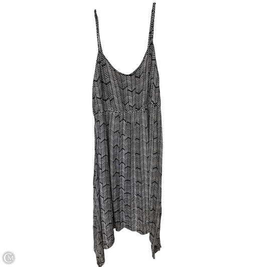 Dress Casual Short By Torrid In Black, Size: 2x