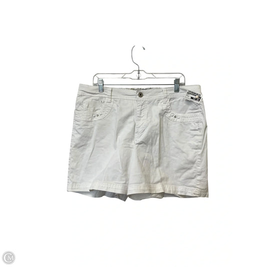 Shorts By Gloria Vanderbilt In White, Size: 16