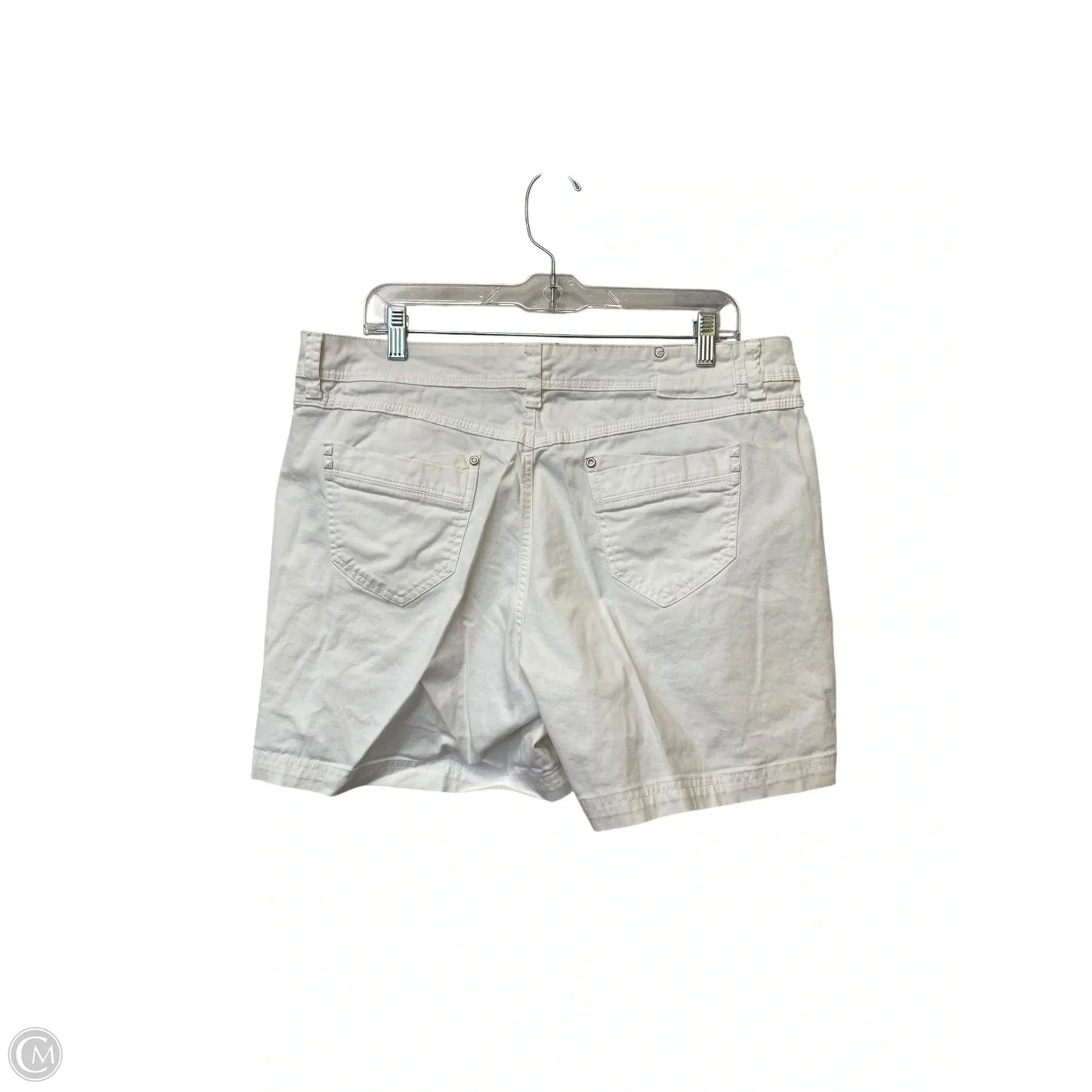 Shorts By Gloria Vanderbilt In White, Size: 16