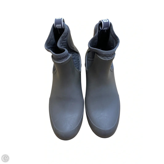 Boots Designer By Ugg In Grey, Size: 6.5