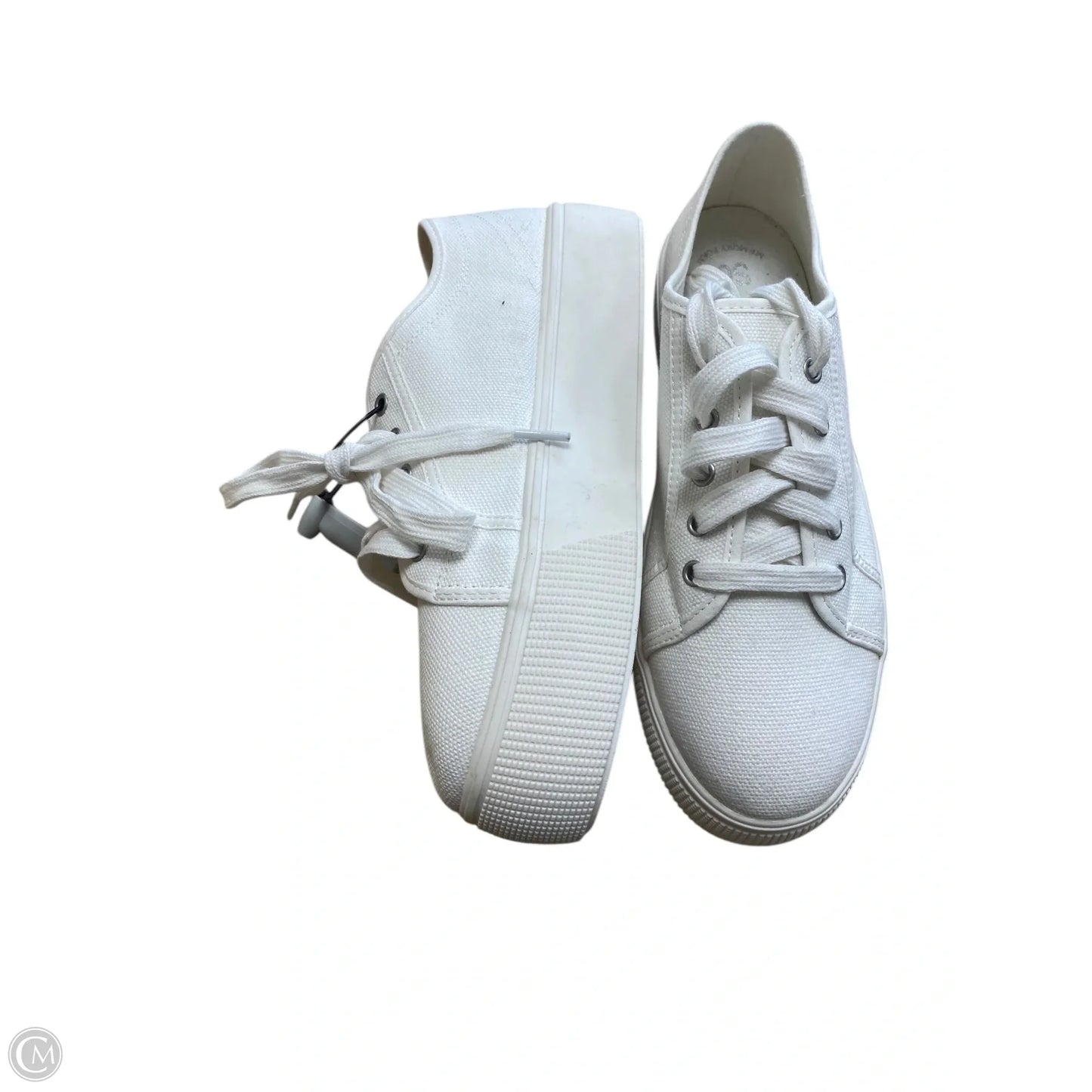 Shoes Flats By So In White, Size: 8.5