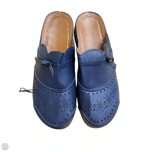 Shoes Flats By Cmf In Blue, Size: 9