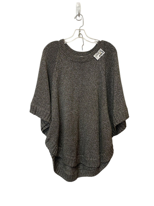 Grey Poncho Cabi, Size M