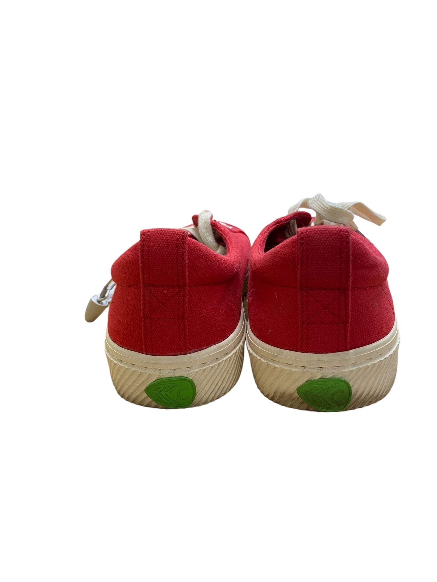 Shoes Sneakers By Cariuma In Red, Size: 8.5