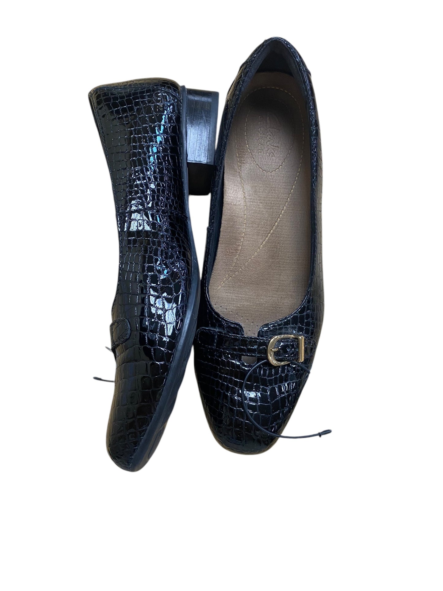 Shoes Flats By Clarks In Black, Size: 6.5