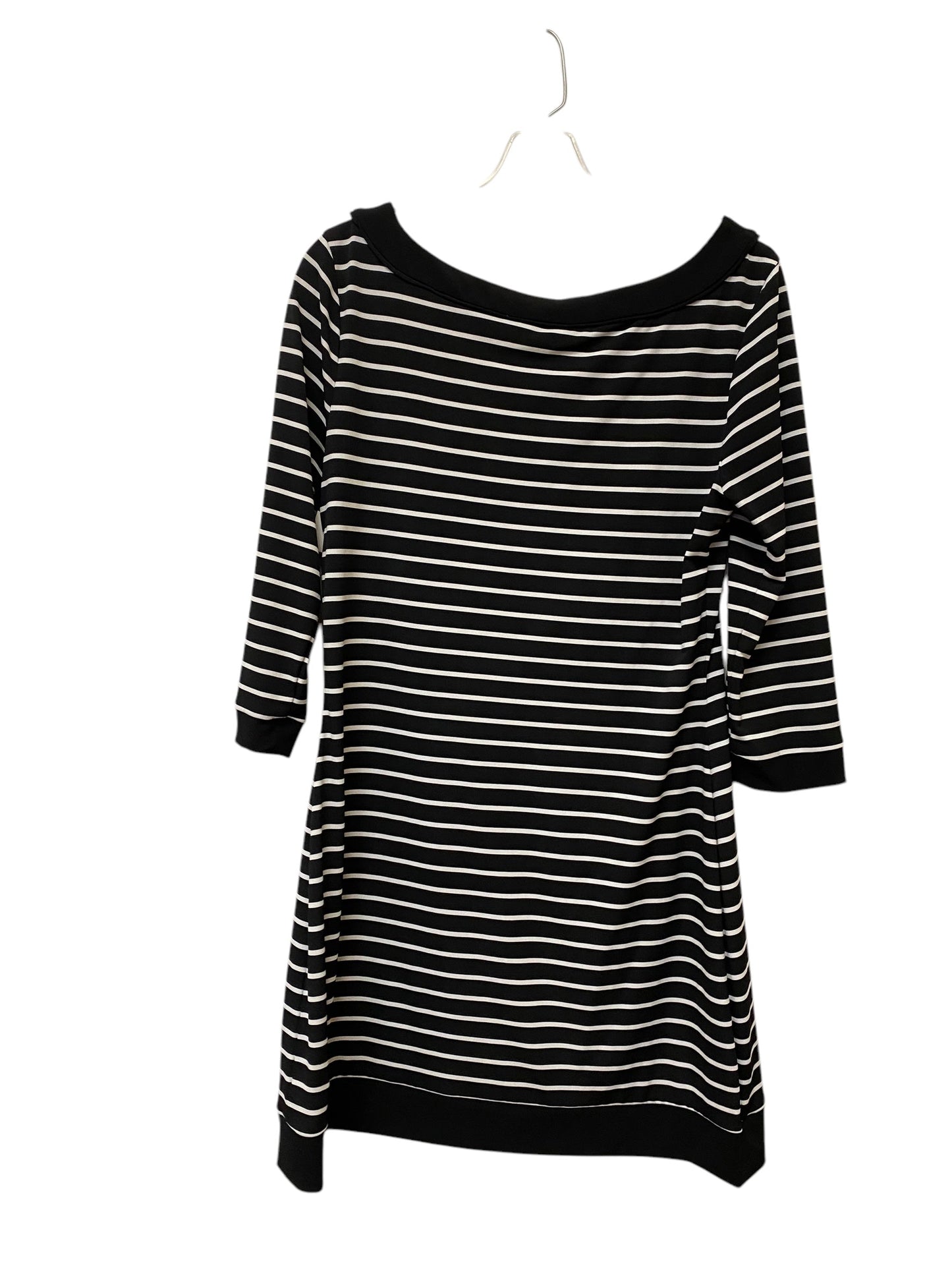 Top 3/4 Sleeve By White House Black Market In Black & White, Size: M