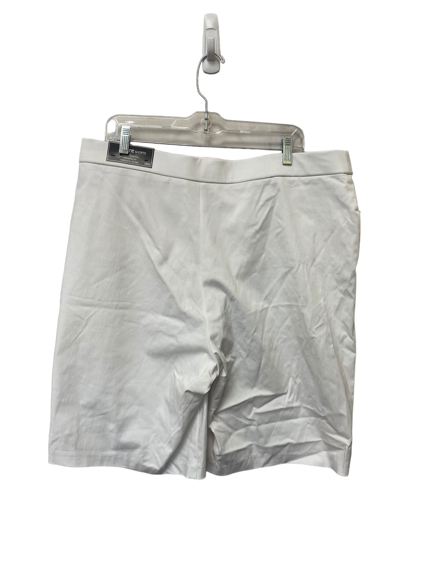 White Shorts Alfred Dunner, Size 16