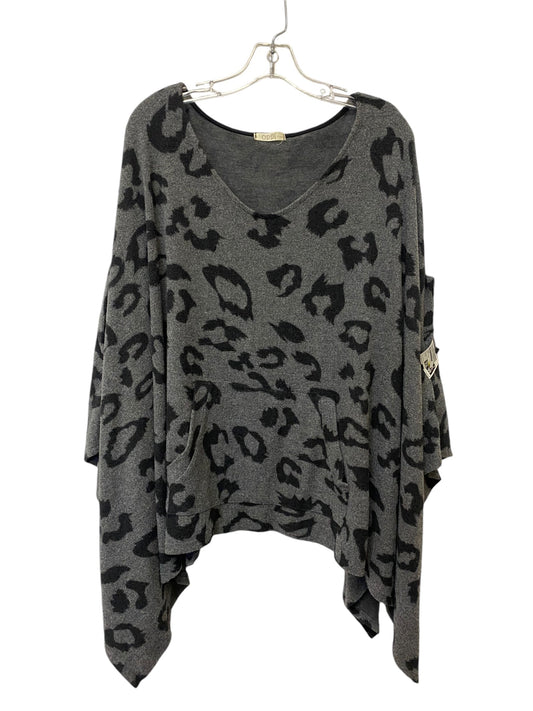 Poncho By Oddi In Animal Print, Size: M