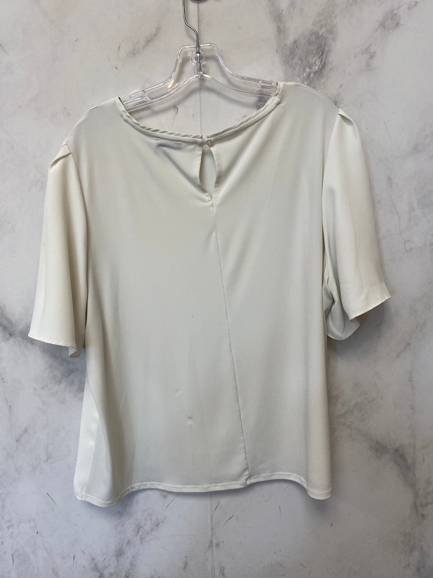 White Top Short Sleeve Ann Taylor, Size Xl