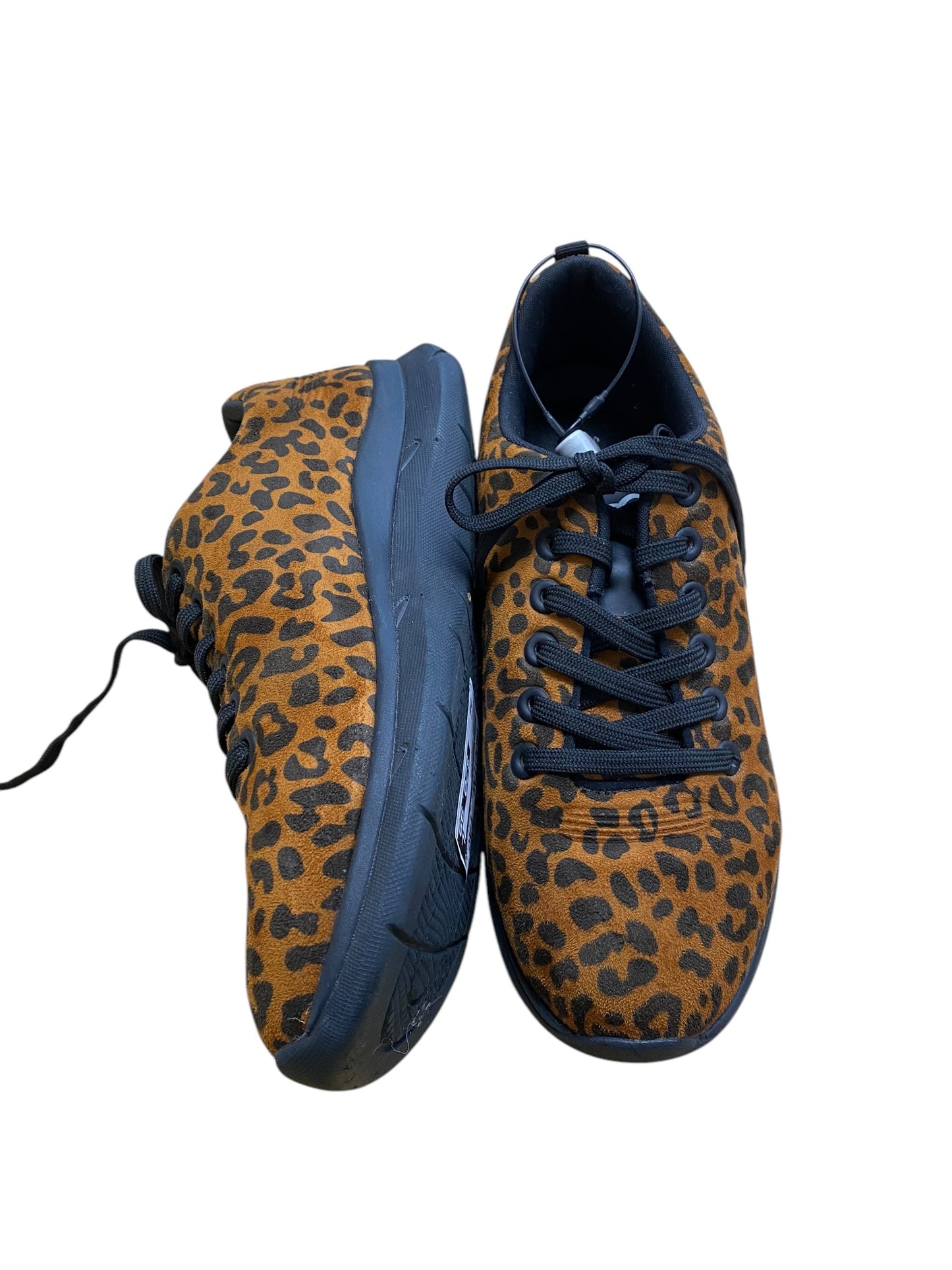 Shoes Sneakers By Easy Spirit In Animal Print, Size: 9