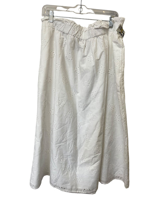 Skirt Maxi By Universal Thread In White, Size: L