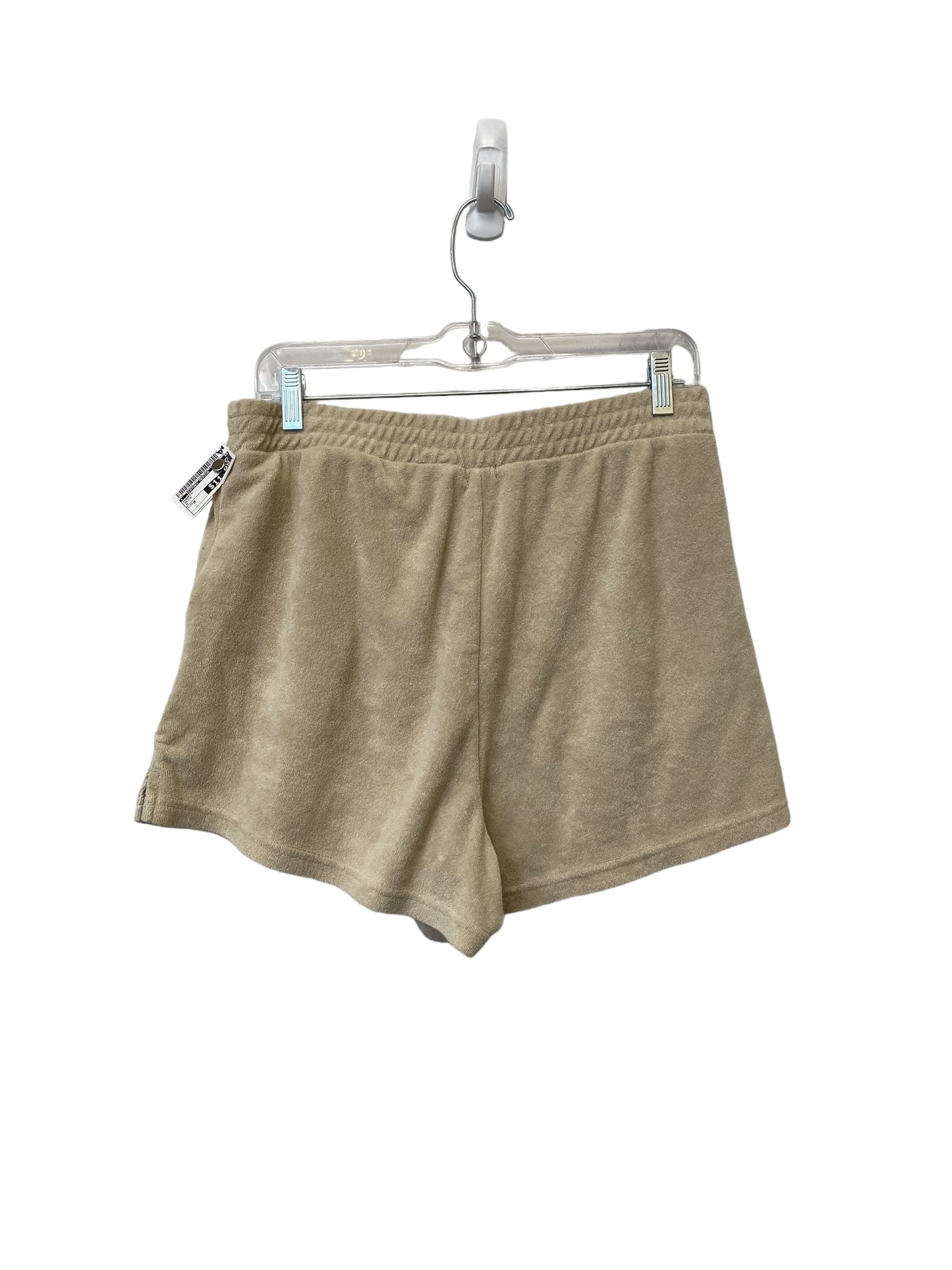 Beige Shorts Clothes Mentor, Size M