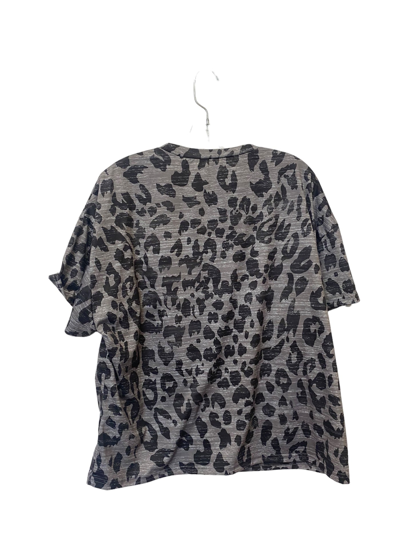 Animal Print Top Short Sleeve Clothes Mentor, Size Xl