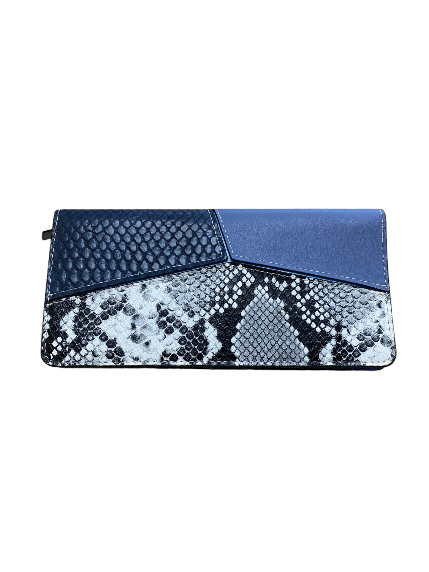 Wallet By Chicos  Size: Medium