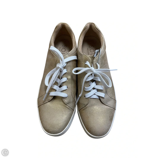 Shoes Flats By Naturalizer In Gold, Size: 9.5