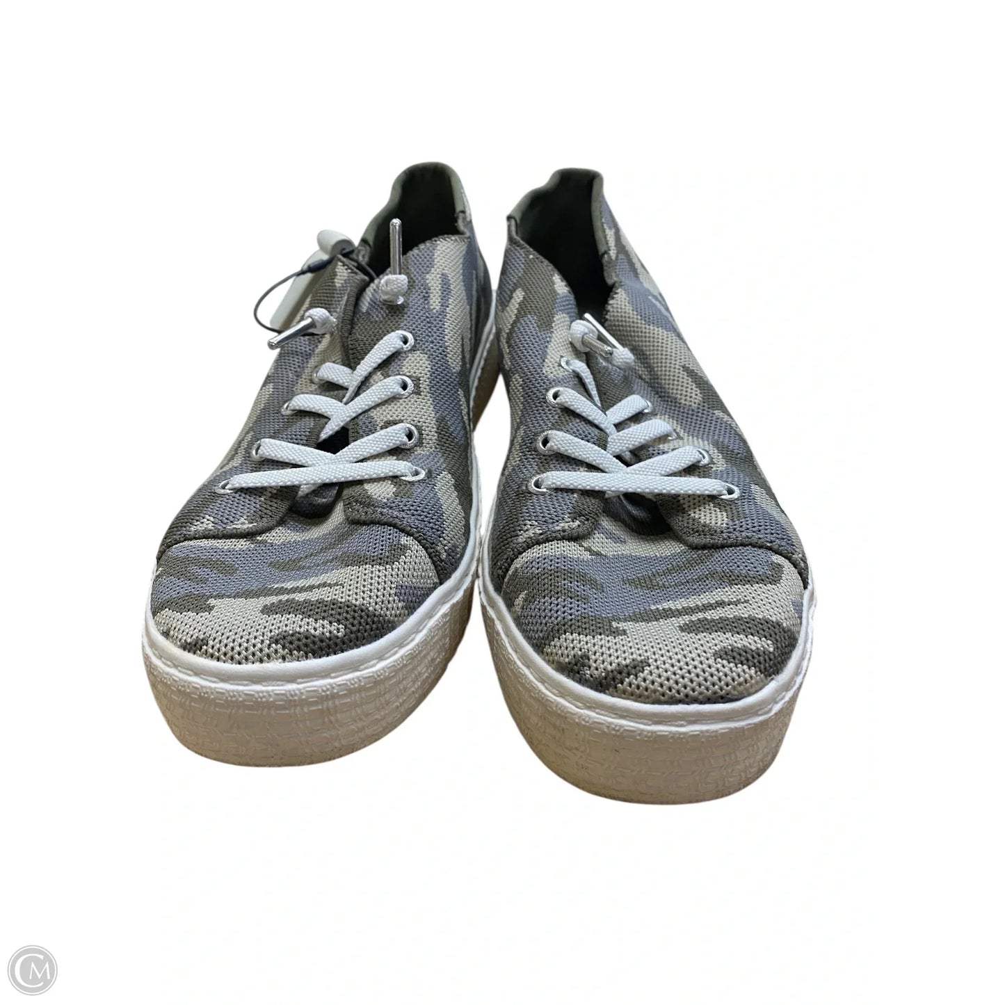 Shoes Flats By Madden Nyc In Camouflage Print, Size: 11