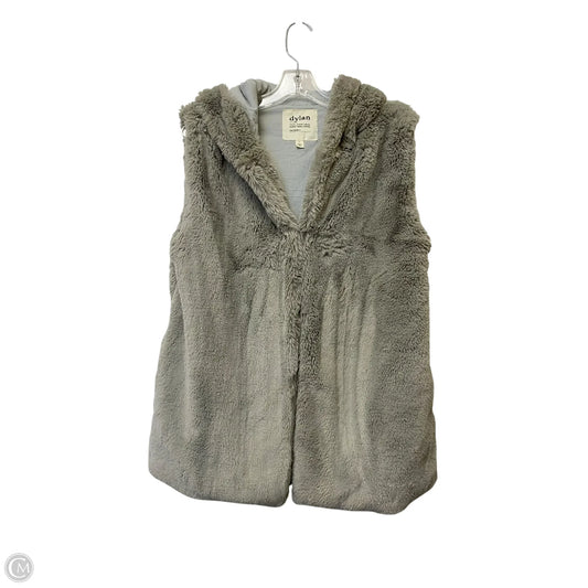 Vest Faux Fur & Sherpa By Dylan In Grey, Size: L