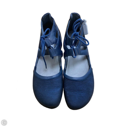Shoes Flats By Naot In Blue, Size: 9.5